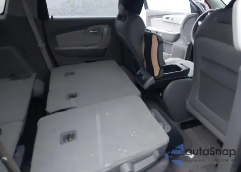 2011 Chevrolet Traverse 1Lt z USA, uszkodzony, nr VIN 1GNKVGED2BJ127559